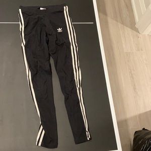 Adidas leggings
